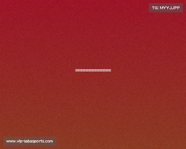 韩雪夫妇甜蜜约会：素颜美丽与岁月痕迹的完美交融